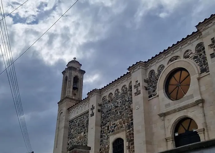 The Rock House - Beautiful Countryside With Mandarins Oranges And Olive Trees,. Near Limassol At Eptagonia Village. *