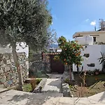 The Rock House - Beautiful Countryside With Mandarins Oranges And Olive Trees,. Near Limassol At Eptagonia Village. * Ephtagonia