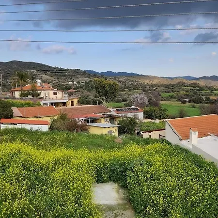 The Rock House - Beautiful Countryside With Mandarins Oranges And Olive Trees,. Near Limassol At Eptagonia Village. * Ephtagonia