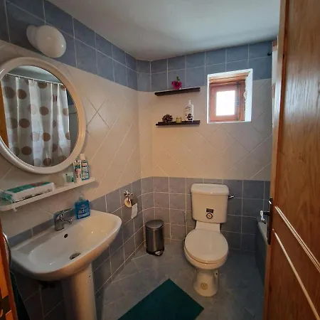 The Rock House - Beautiful Countryside With Mandarins Oranges And Olive Trees,. Near Limassol At Eptagonia Village. * Ephtagonia