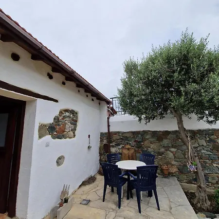 Дом отдыха The Rock House - Beautiful Countryside With Mandarins Oranges And Olive Trees,. Near Limassol At Eptagonia Village. *