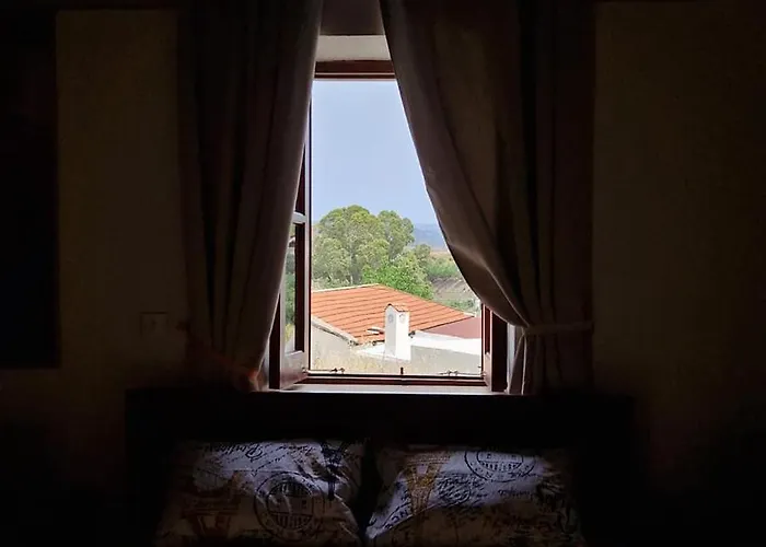 The Rock House - Beautiful Countryside With Mandarins Oranges And Olive Trees,. Near Limassol At Eptagonia Village. Semesterbostad