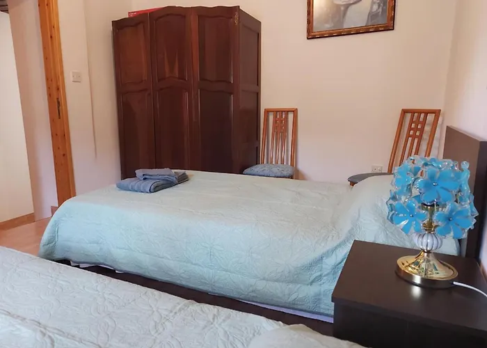 The Rock House - Beautiful Countryside With Mandarins Oranges And Olive Trees,. Near Limassol At Eptagonia Village. Semesterbostad *